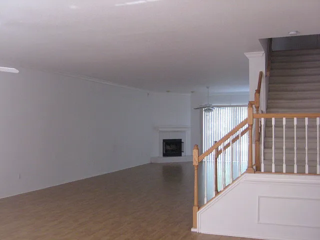 1684 Arabian Ln — Photo 2