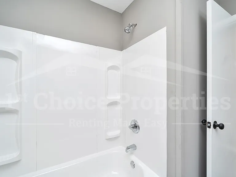 108 13th Ave NW — Photo 21