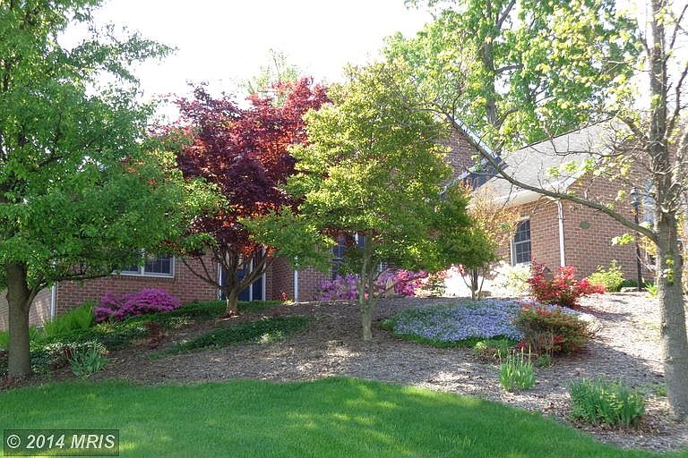 1st image of 7009 Fairway Oaks