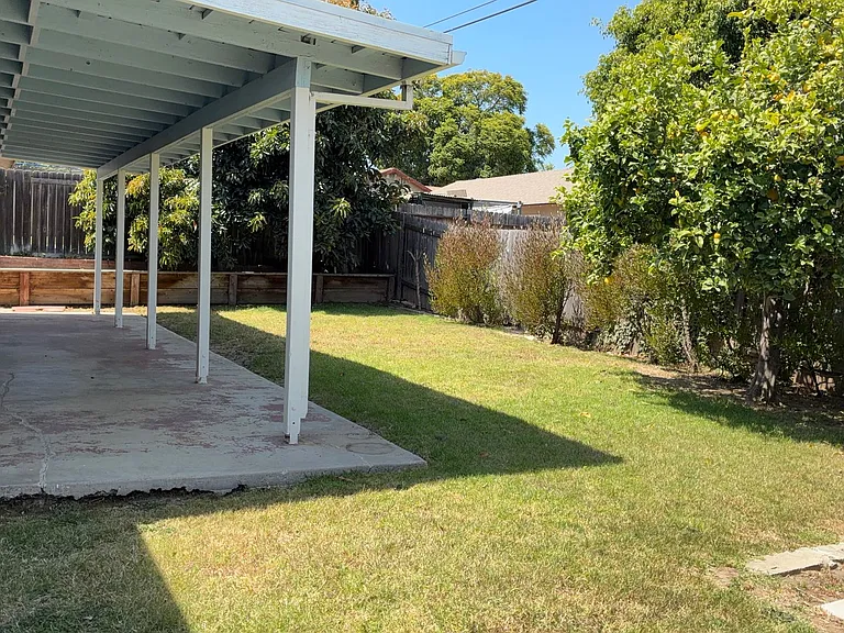 1304 Arrowhead Ave — Photo 19
