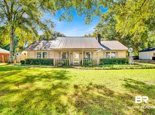 2705 Brentwood Dr, Bay Minette, AL 36507