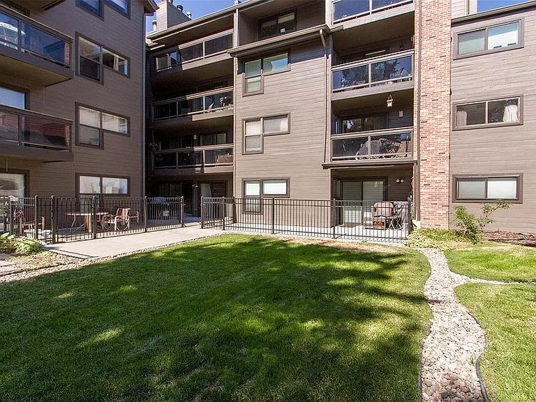 350 Detroit St #210 — Photo 7