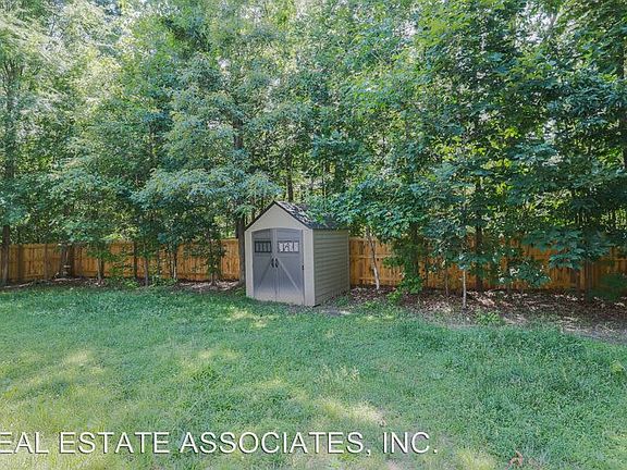 4th image of 4003 Ellisfield Dr