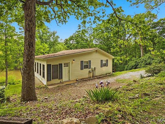 2nd image of 7686 Sunrise Dr