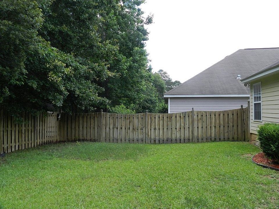 1st image of 2550 Heathrow Dr