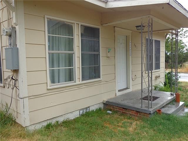 1st image of 701 Avenue J