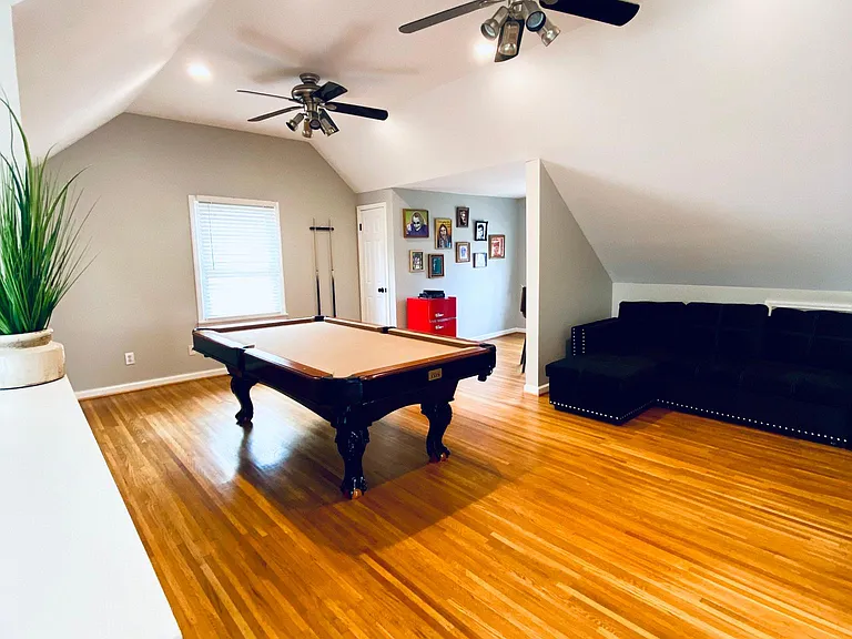 320 Berkeley St — Photo 48