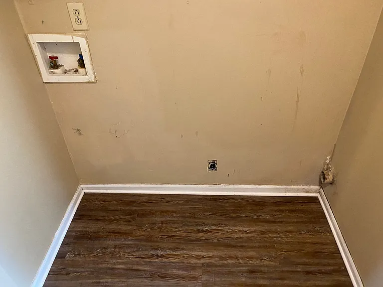 124 Westscott Dr — Photo 9