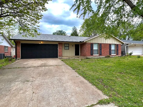 11511 E 7th Pl, Tulsa, OK 74128