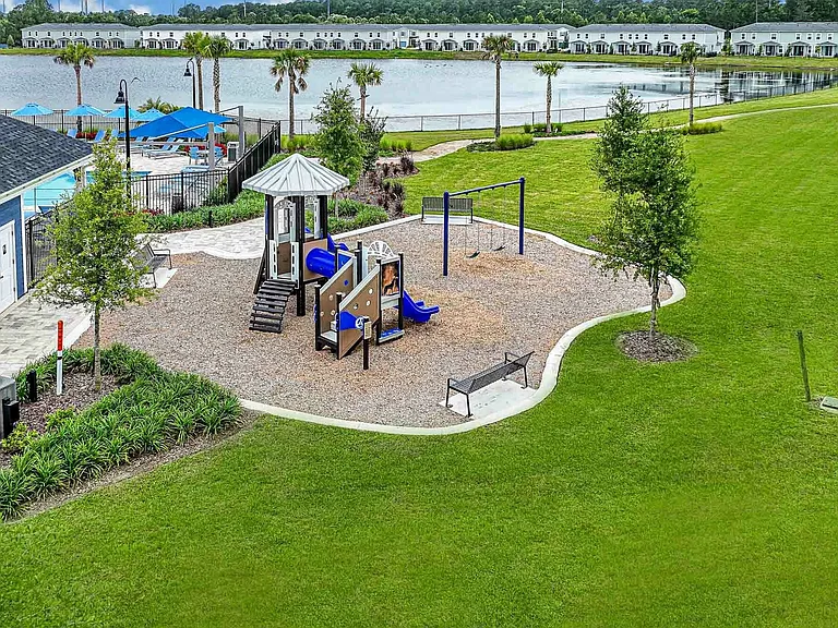 Avenues Walk Amenities-11