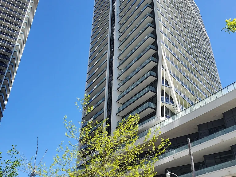 30 Ordnance St #2605 — Photo 1