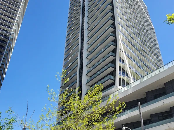 30 Ordnance St #2605, Toronto, ON M6K 1A2