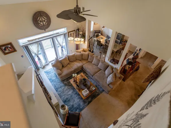 506 Carson Ter, Huntingdon Valley, PA 19006