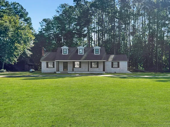 104 Felder St, Reevesville, SC 29471