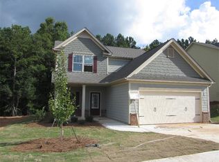 826 Donington Cir, Lawrenceville, GA 30045