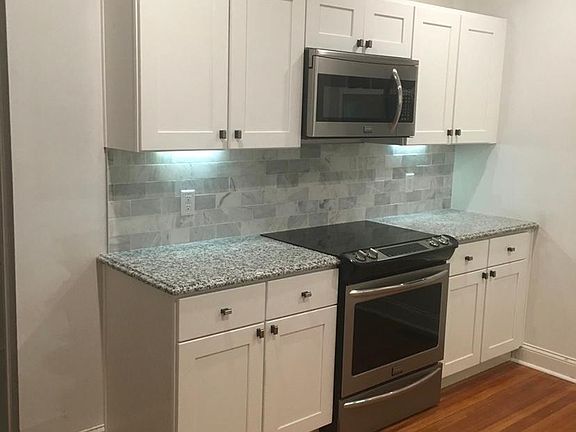 4th image of 60 Quincy St Floor 1