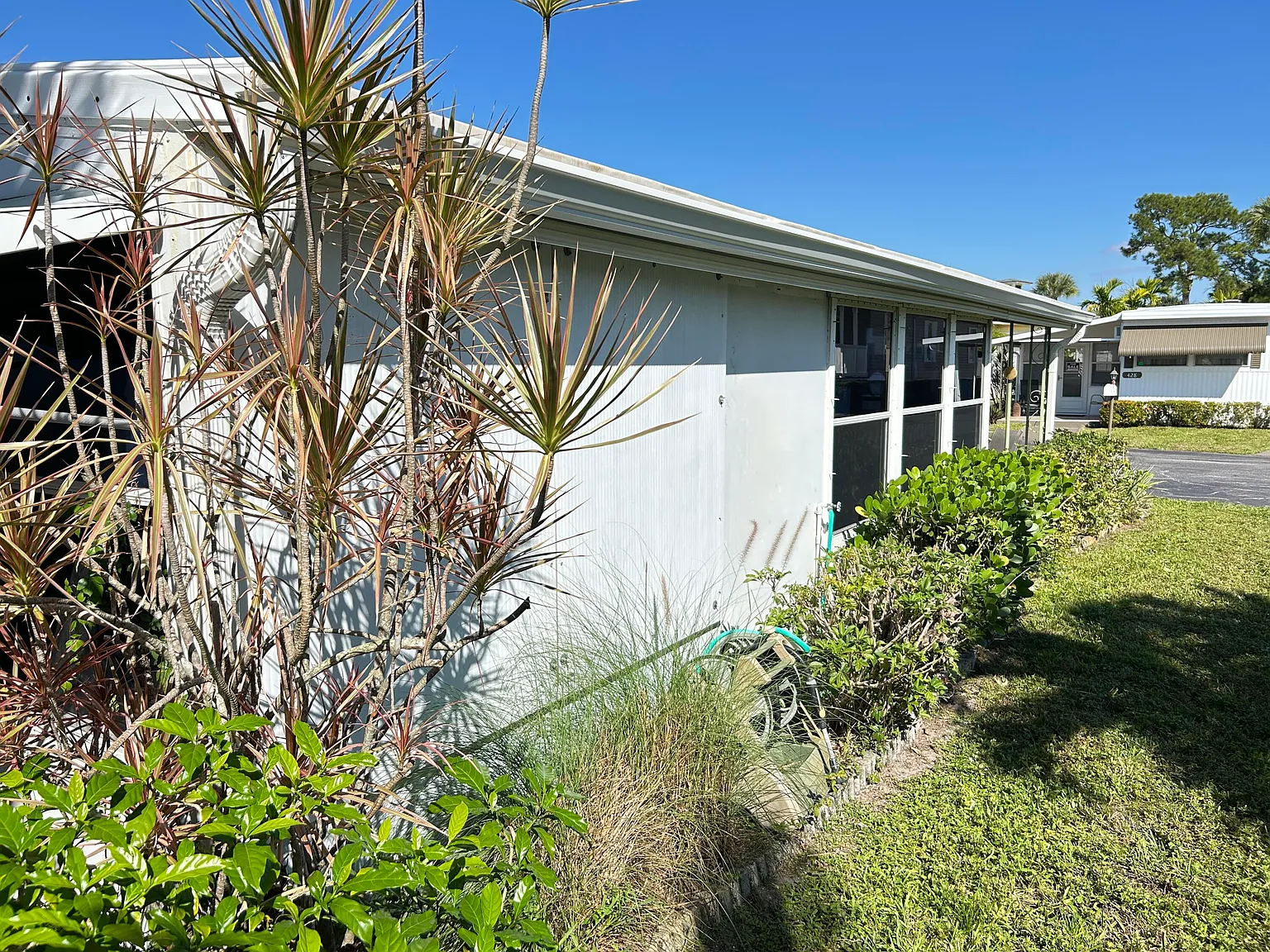 2 bed, 1.5 bath, 600 sqft, $2,500 — Photo 4