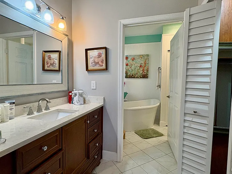 315 Coral Trace Ln — Photo 6