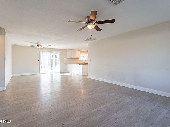 4th image of 13602 N 37TH Avenue