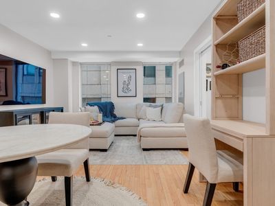 80 Broad St Unit 205, Boston, MA, 02110