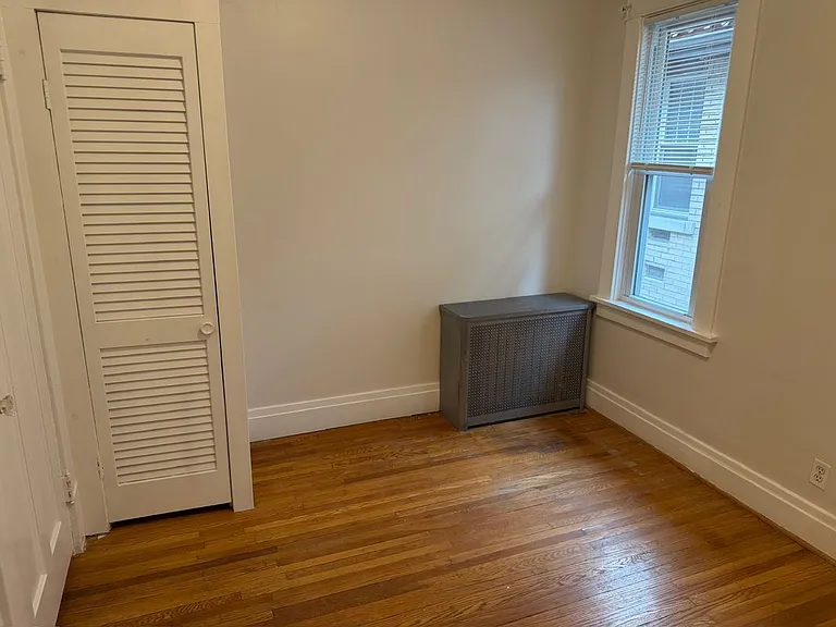 542 Richmond Ave #UPPER — Photo 26