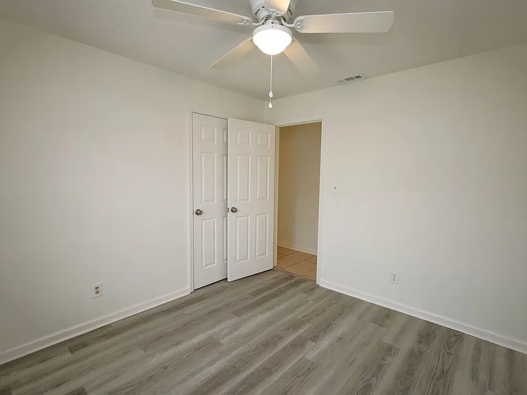 2816 Kirkwood Cir — Photo 10