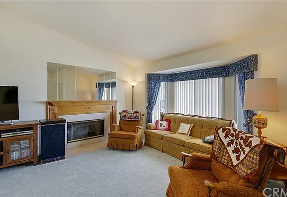 3rd image of 29492 Dorsey St
