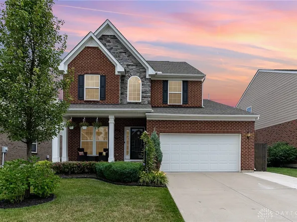 1594 Cedar Creek Dr, Centerville, OH 45458