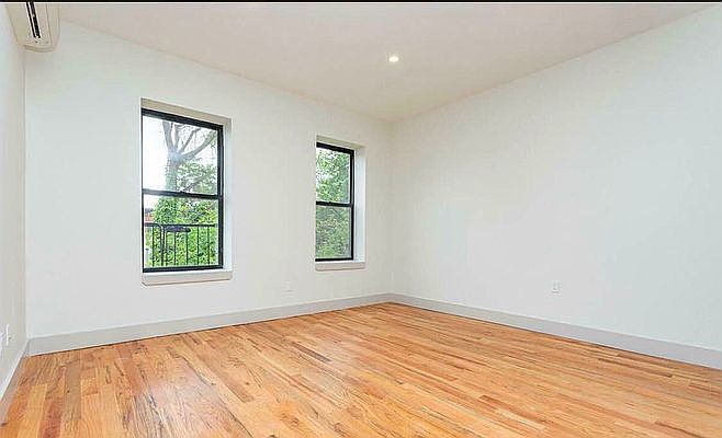 2nd image of 1310 Halsey St #3B