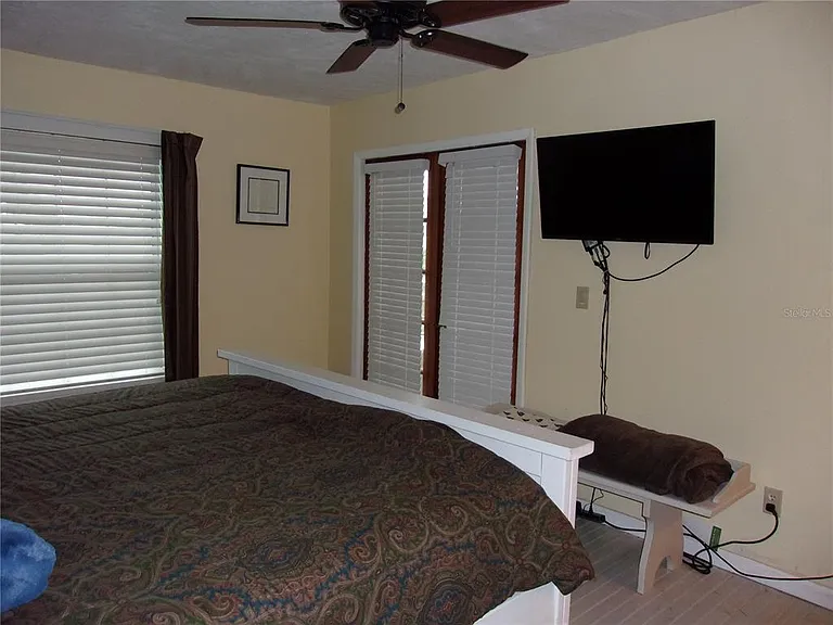 24279 Yacht Club Blvd — Photo 10