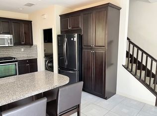 119 Bright Poppy, Irvine, CA 92618