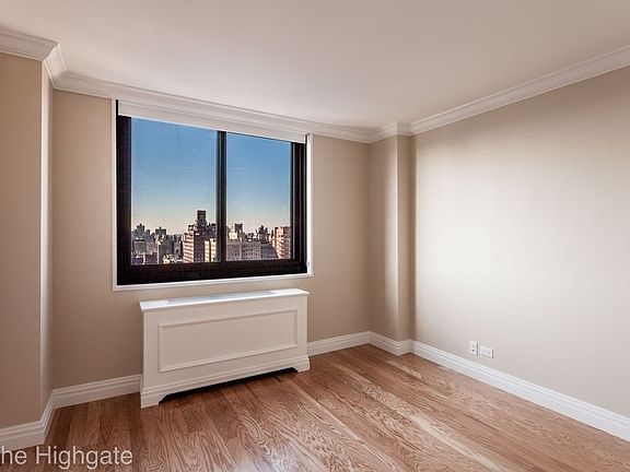 5th image of 182 E 95th St APT 26D
