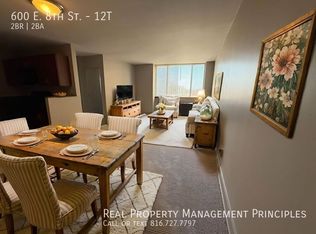 600 E 8th St APT 12T, Kansas City, MO 64106