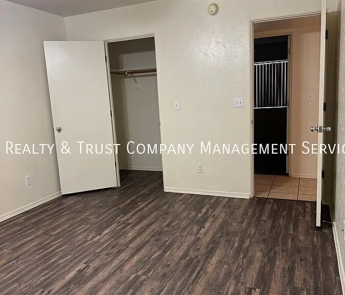 4046 E Fairmount St #2 — Photo 11
