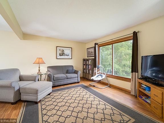 4th image of 7721 N Shore Cir N