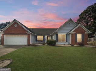902 Conners Cv, Lawrenceville, GA 30044