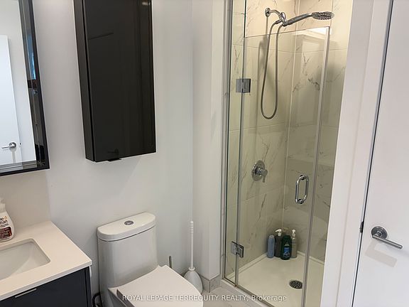 5th image of 1606 Charles St #406