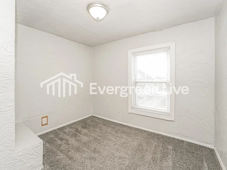 2909 7th St NW — Photo 11