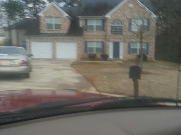 5th image of 827 Hannah Ct