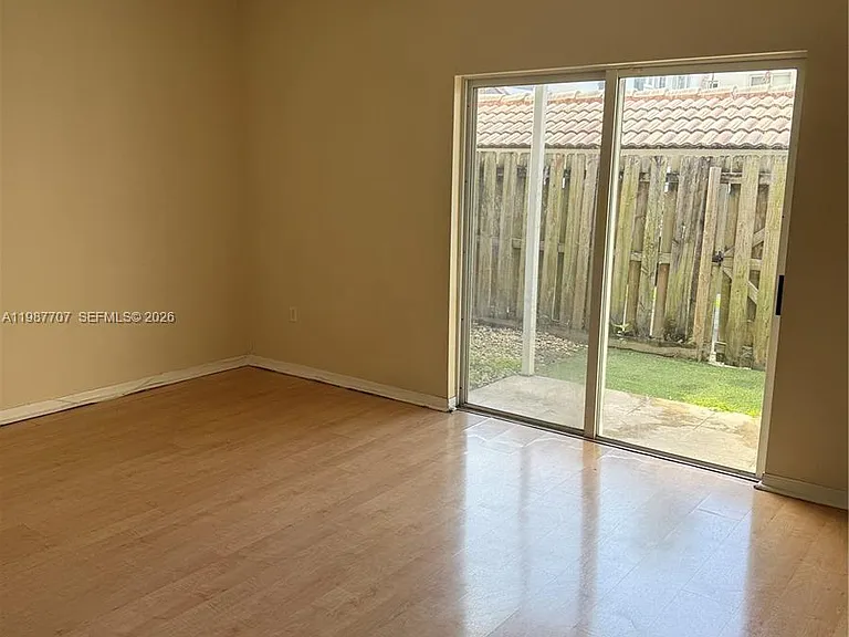 2373 SE 23rd Dr #2373 — Photo 5