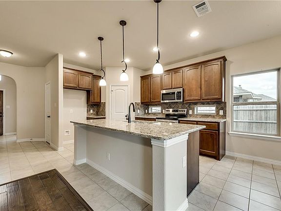 5th image of 1501 Pacific Ave