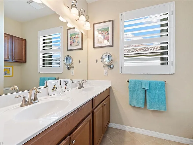 3837 Ruby Way — Photo 22
