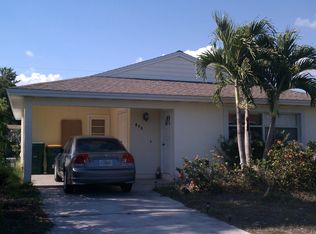 673 99th Ave N, Naples, FL 34108