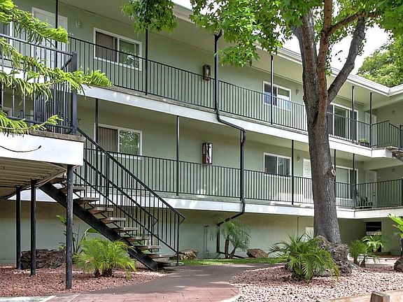 2nd image of 1466 San Antonio St
