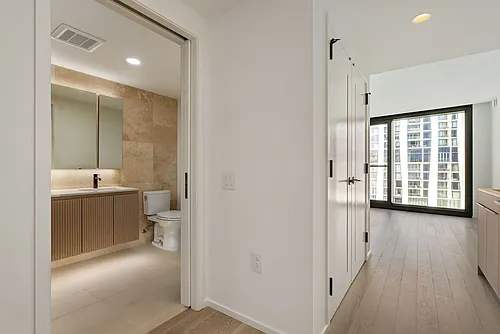 333 Ward Ave #728 Photo 1