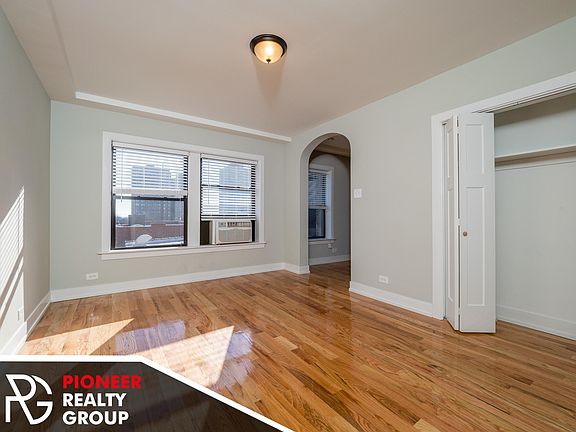 5th image of 551 W Arlington Pl #K308