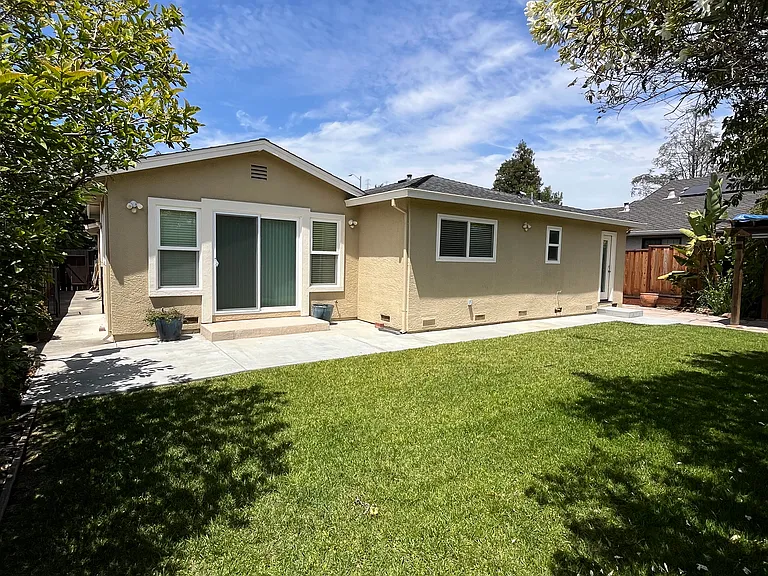 2226 Cactus St — Photo 21