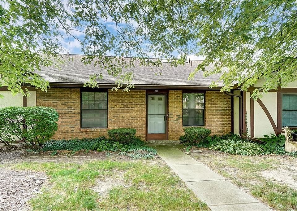 1st image of 768 Pine Needles Dr