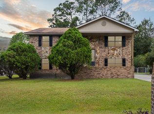 1017 Bacon Rd, Hinesville, GA 31313