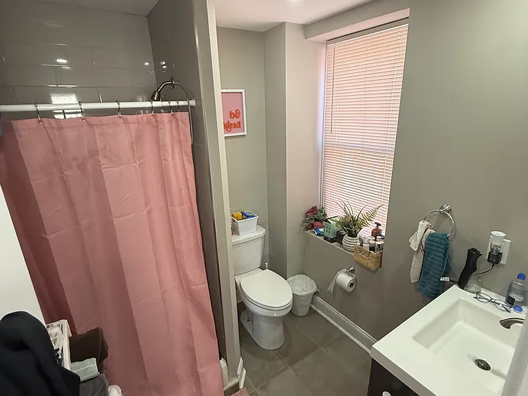 1104 Spruce St #11 — Photo 5
